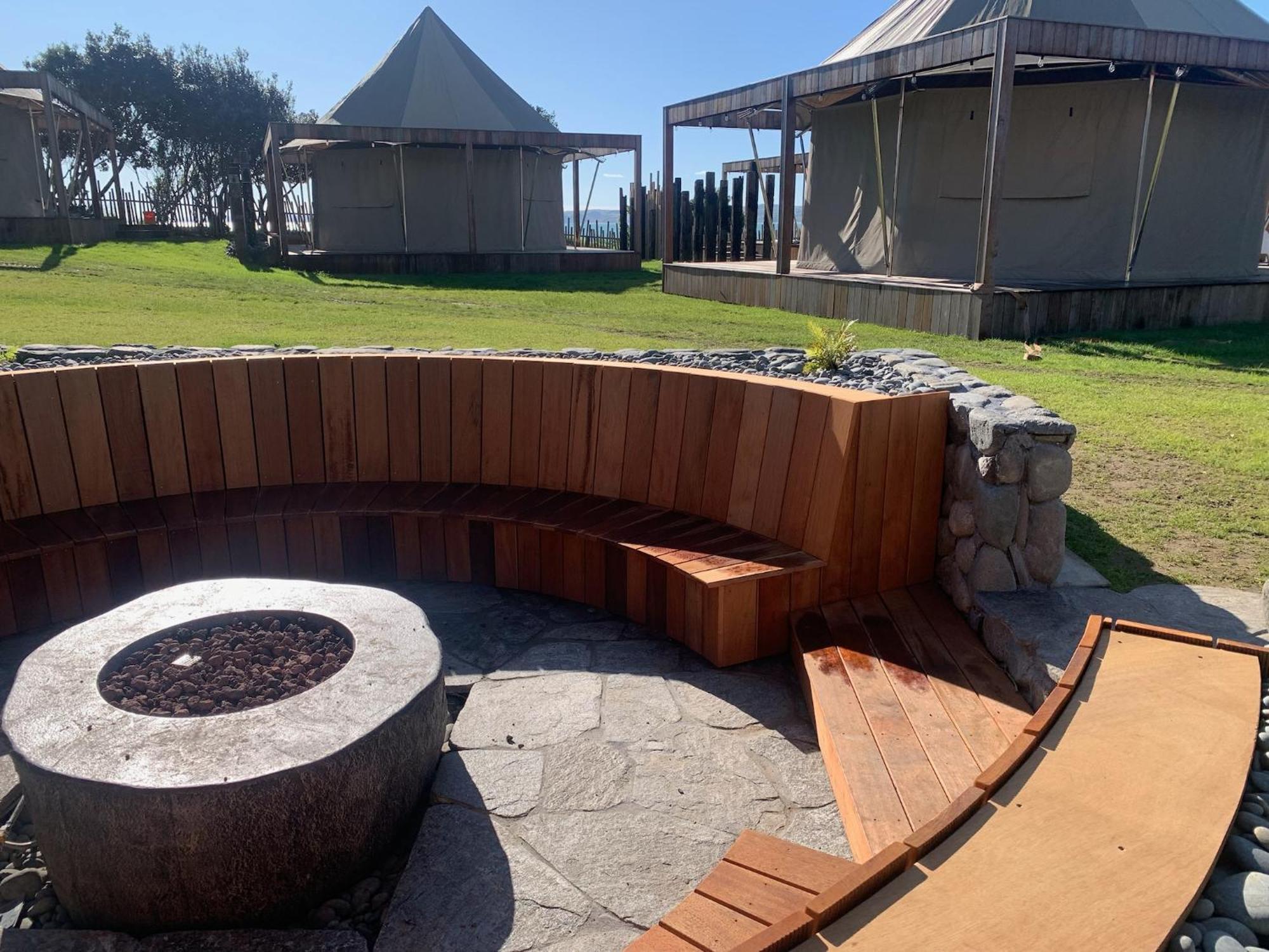 Te Whaanga Retreat & Spa Raglan Exterior photo