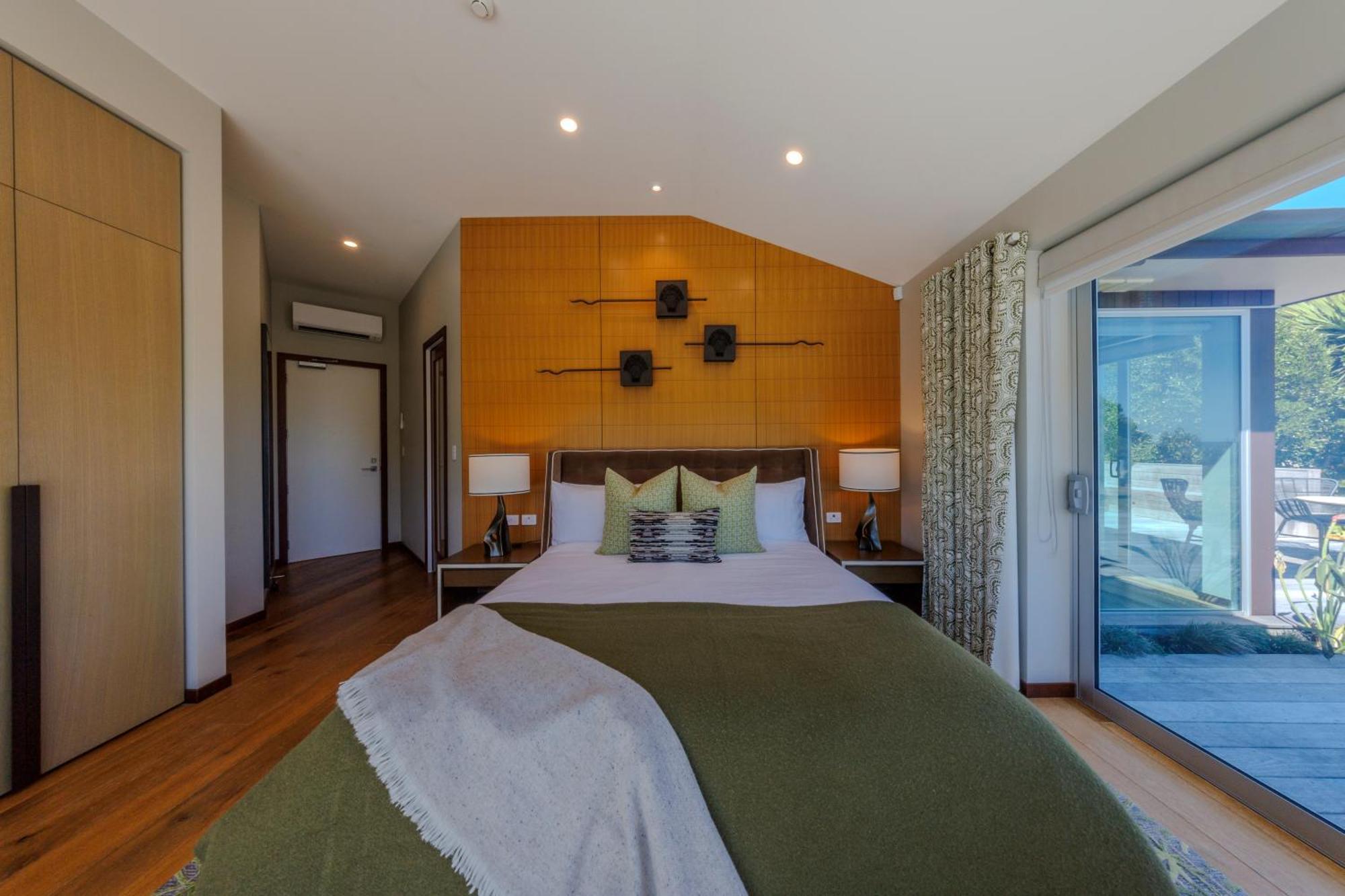 Te Whaanga Retreat & Spa Raglan Exterior photo